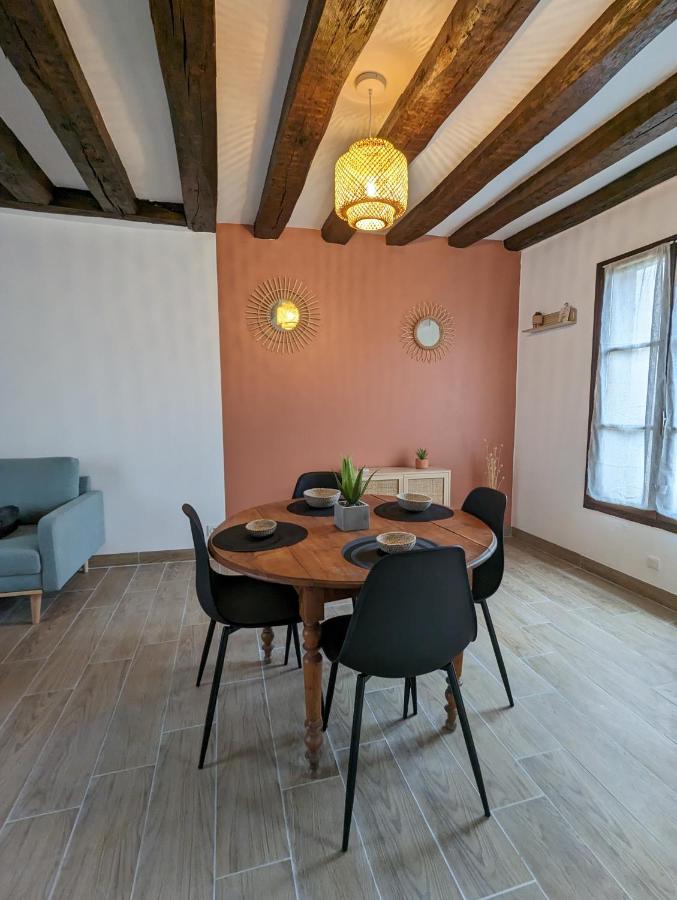 La Petite Chaume Villa Chateauroux Exterior photo